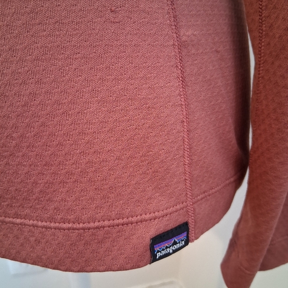 Patagonia Capilene Midweight Zip - Neck Top In Rosehip Size Medium - Picture 5 of 9